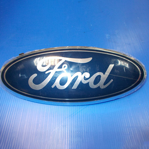 Эмблема "FORD" Форд Транзит 2006-2014 (передняя)  купить в сети магазинов автозапчастей "Транзит", цена