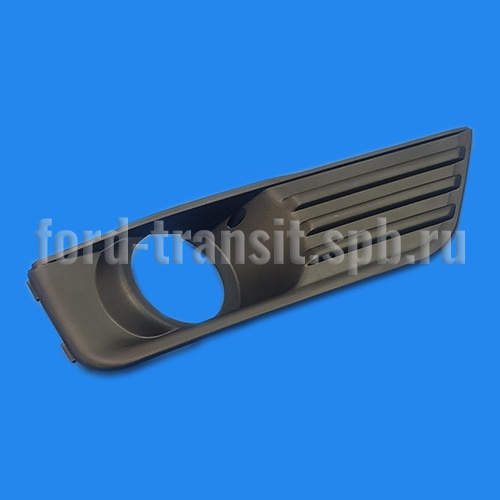 Накладка ПТФ Форд Фокус 04-08, Ц-Макс 03-07 (R, 1300402)  купить в сети магазинов автозапчастей Транзит, цена 870 ₽
