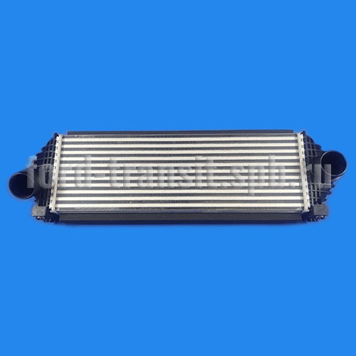 Интеркулер Форд Транзит V363Т8 (2.0, 2.3) 23- (P2W9-6K775-AA)  купить в сети магазинов автозапчастей Транзит, цена 21660 ₽